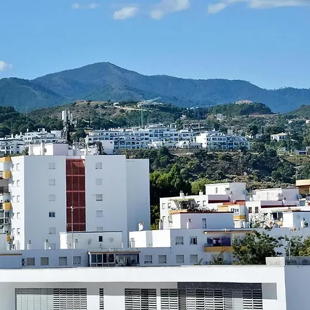 Lägenhet Awesome In With 3 Bedrooms And Wifi Estepona