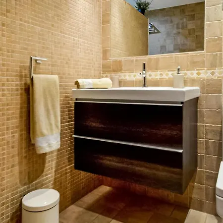 Awesome In With 3 Bedrooms And Wifi * Estepona